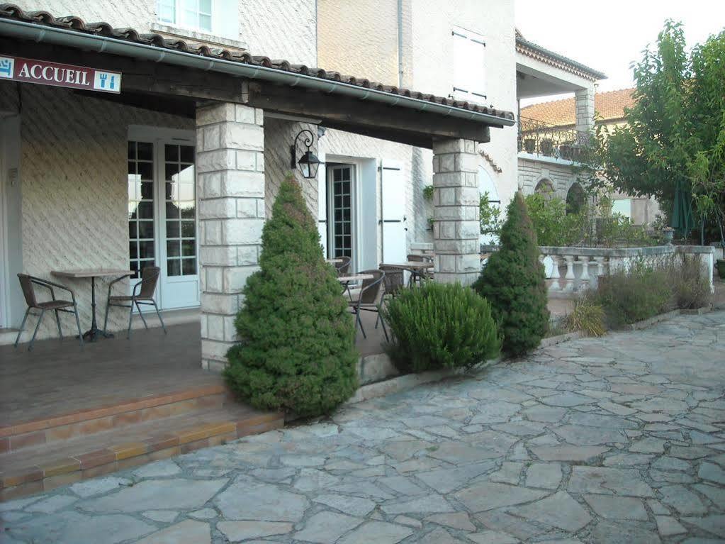Hotel Ecusson Saint-Hilaire-de-Brethmas Dış mekan fotoğraf